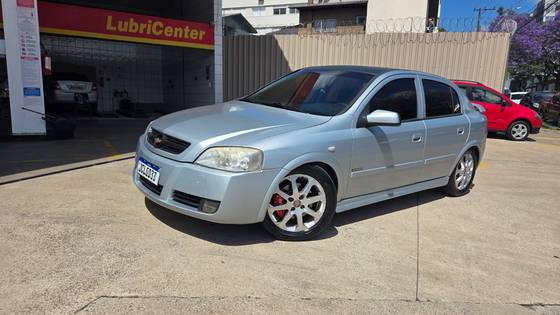 CHEVROLET ASTRA 2.0 MPFI ADVANTAGE 8V FLEX 4P MANUAL